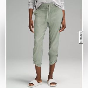 dusty PINK lululemon Dance Studio Mid-Rise Cropped Pant. Discontinued color!